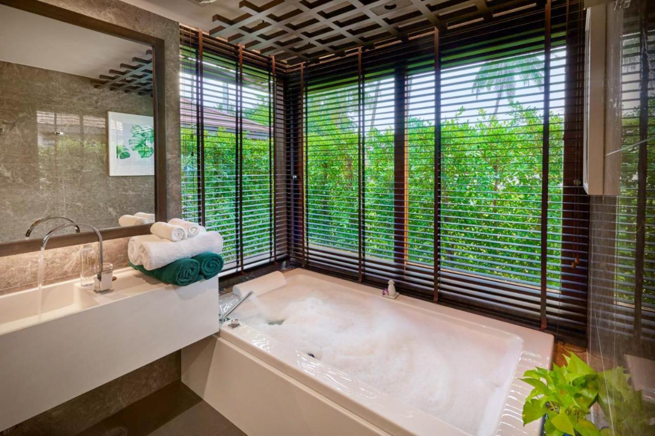 Resort And Khanom