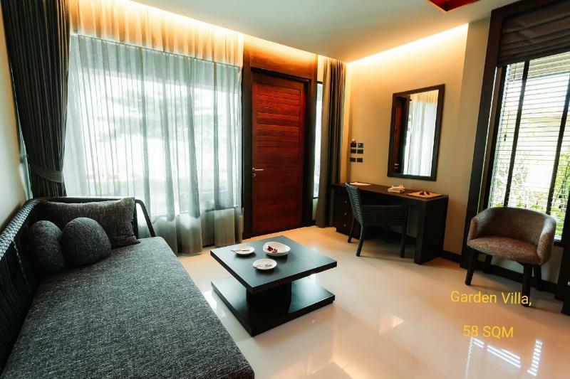 Resort And 4*